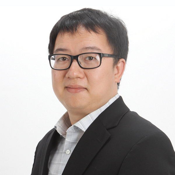 Dr. Zheng Dong